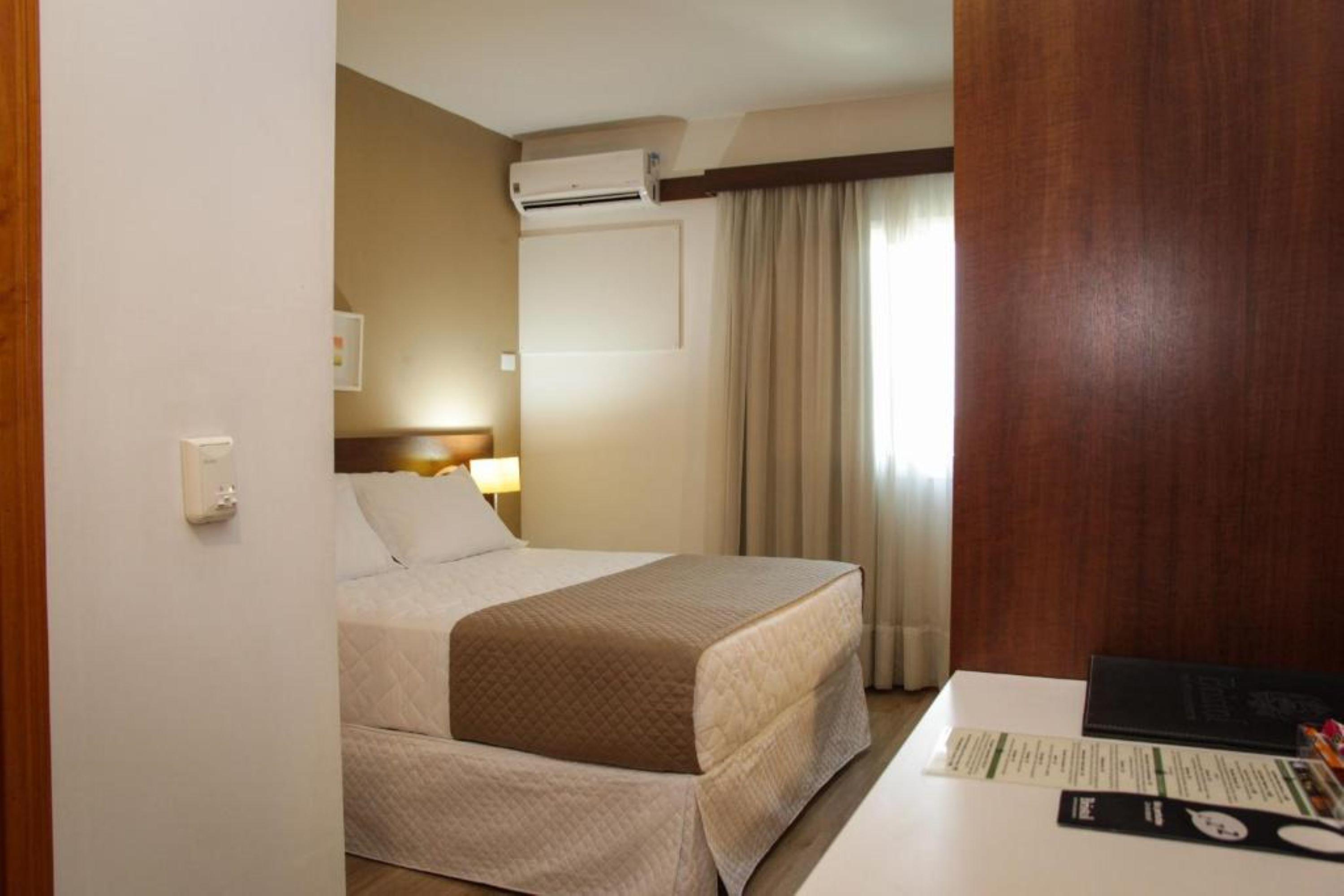 Bristol Centro Civico Curitiba Hotel ภายนอก รูปภาพ