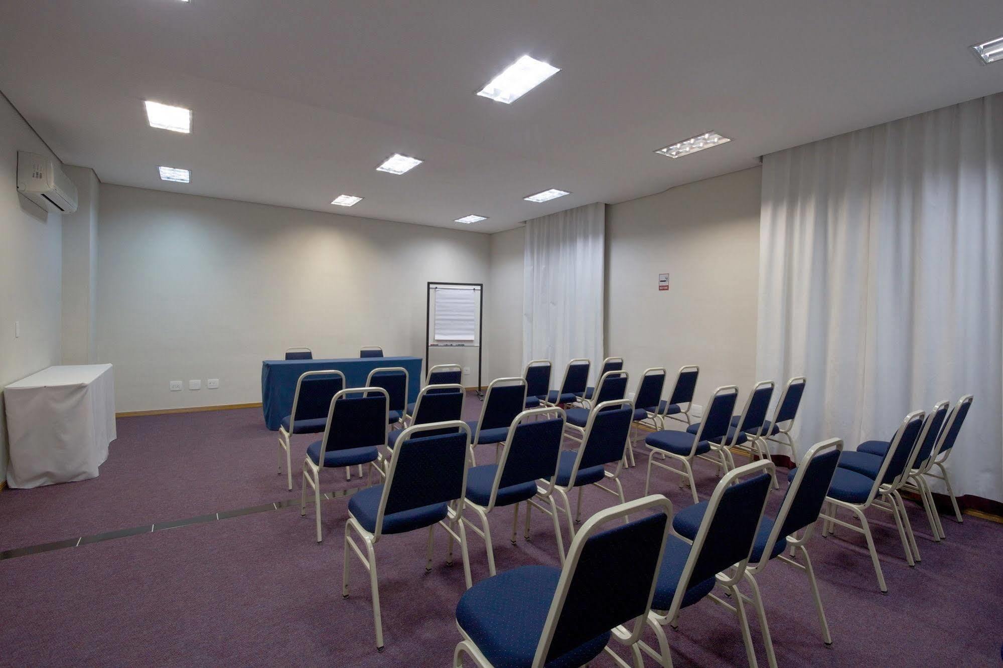 Bristol Centro Civico Curitiba Hotel ภายนอก รูปภาพ